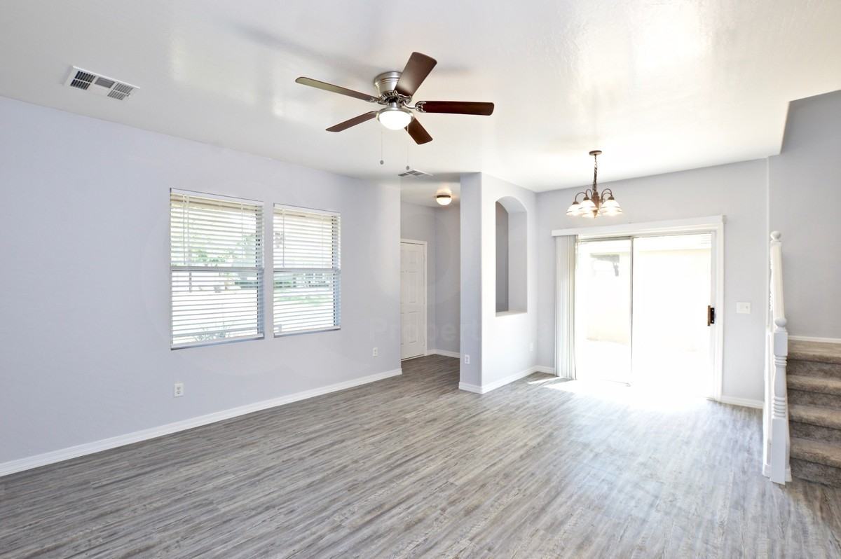 1543 S Longspur Ln - Photo 7 of 24