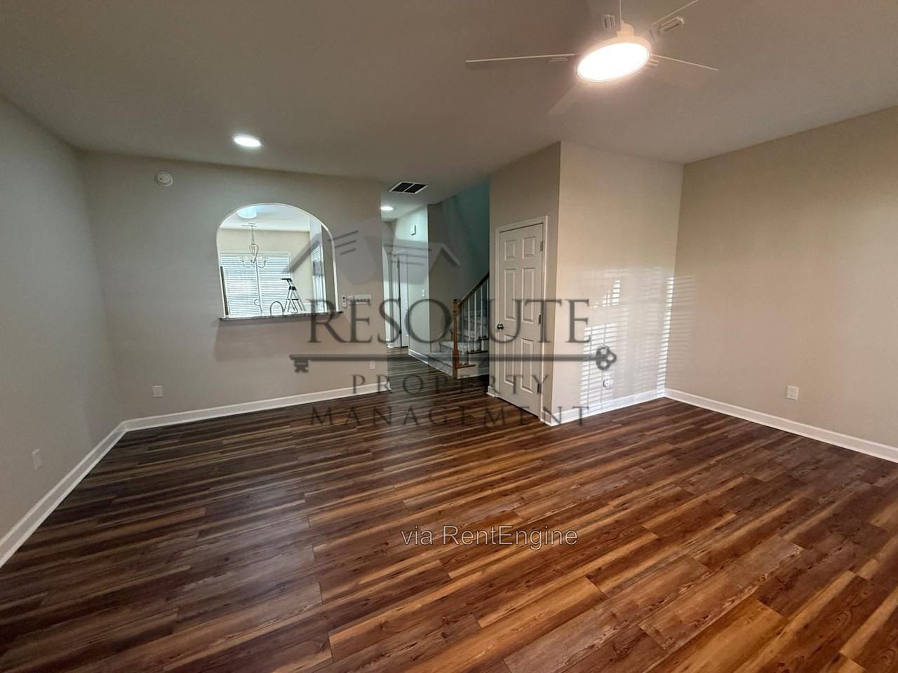 305 Sugar Maple Ave - Photo 7 of 23