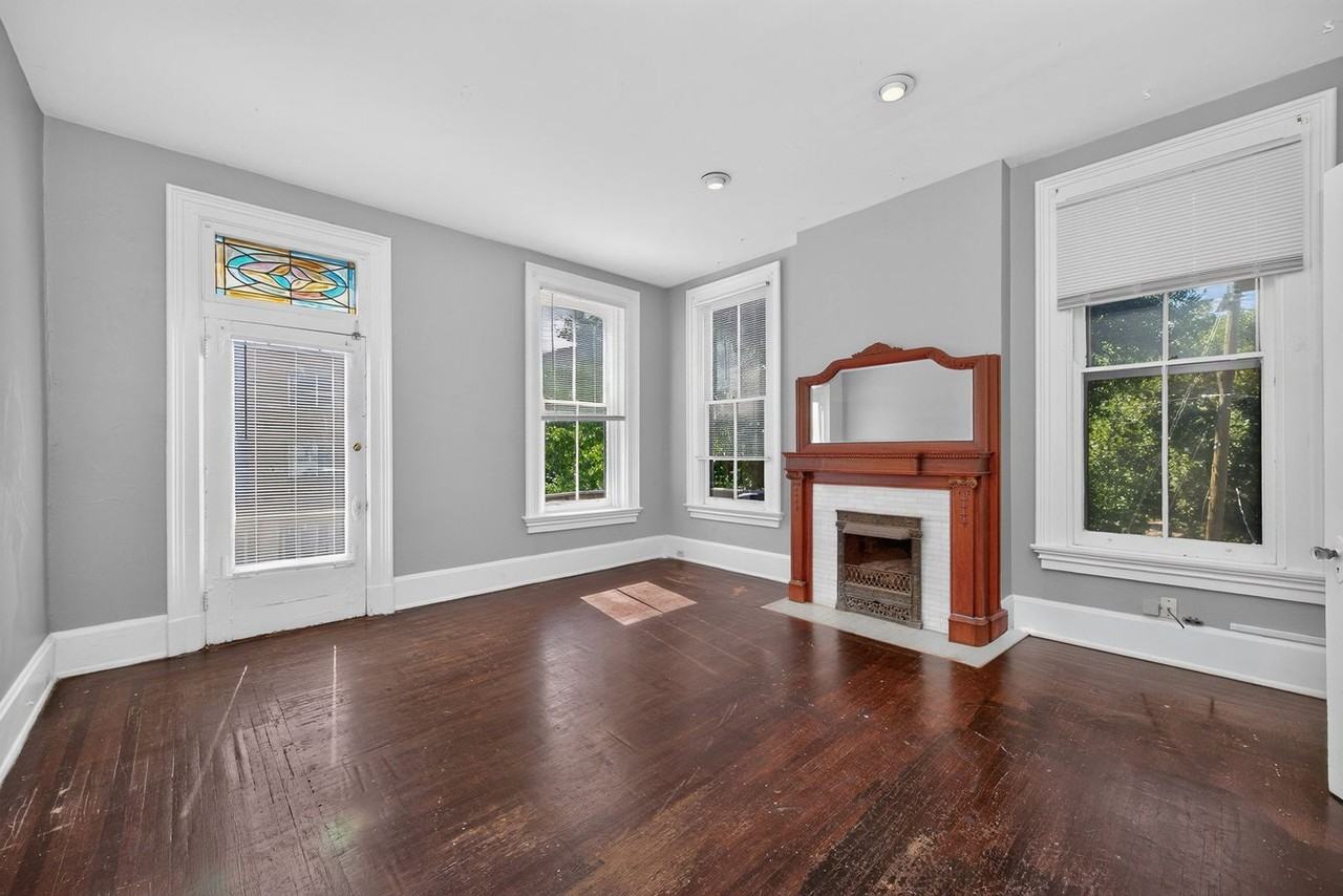 2431 Ohio Ave #3 - Photo 2 of 20