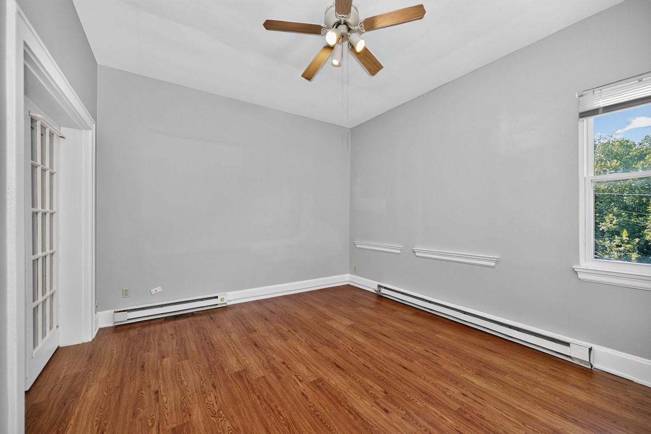2431 Ohio Ave #3 - Photo 7 of 20