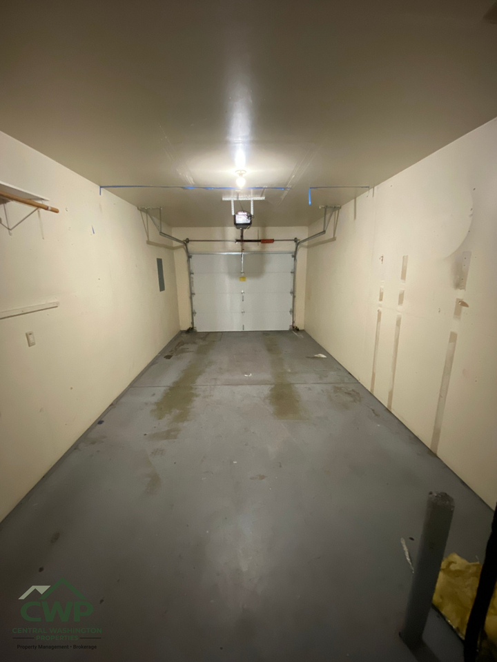 3413 Cascade Loop - Photo 6 of 13