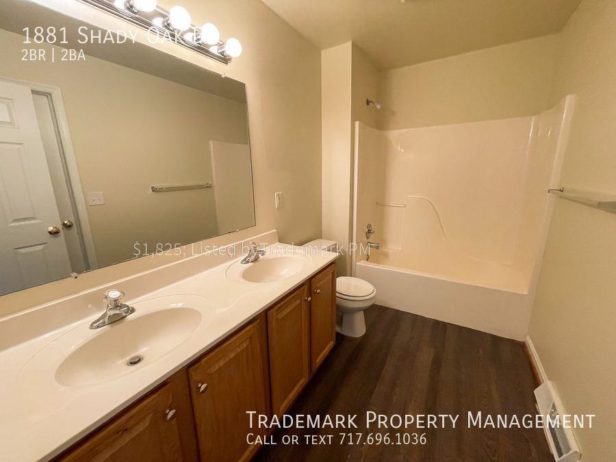 1881 Shady Oak Dr - Photo 4 of 15