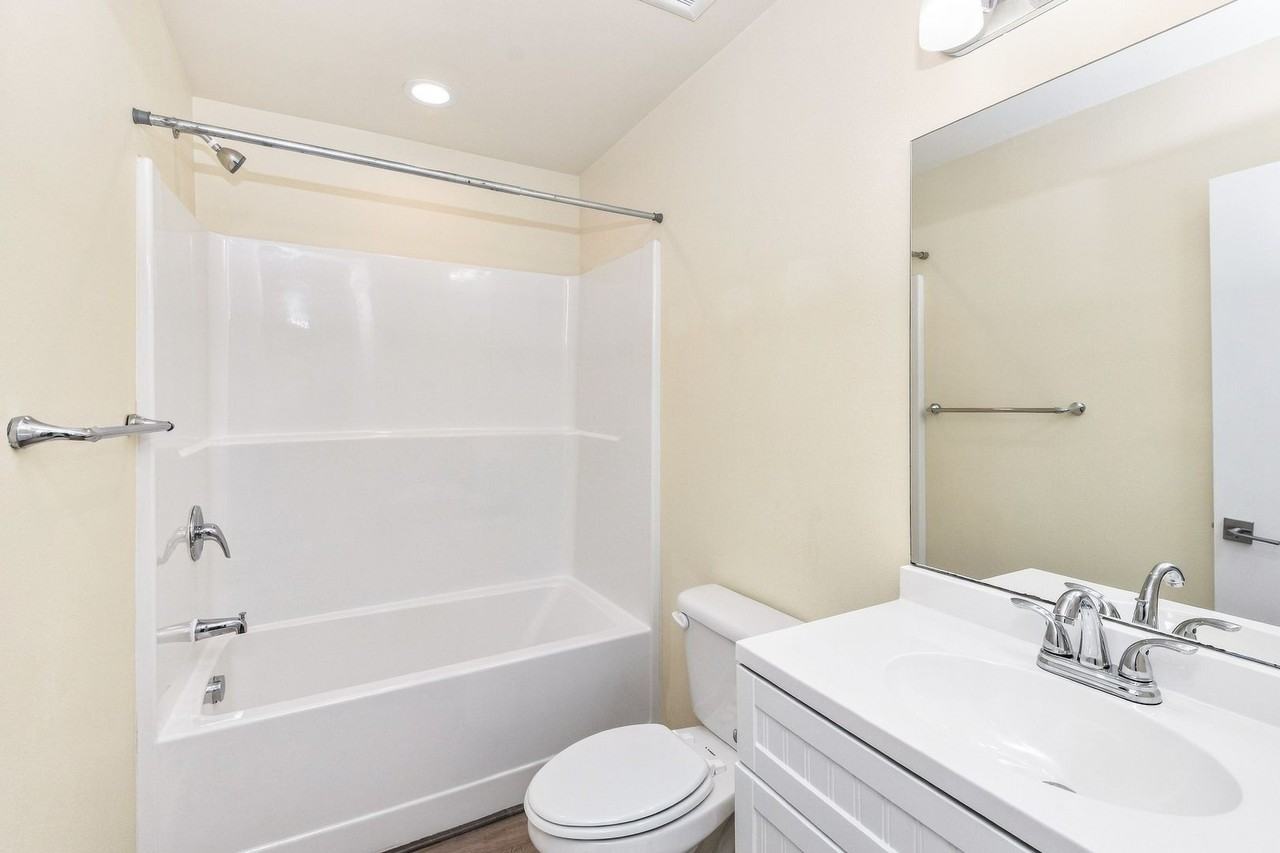 1610 16th St - Photo 5 of 18
