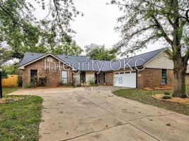 featured image of 1301 Newbury Dr