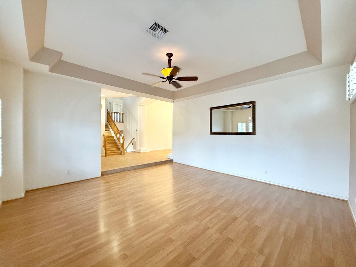 21041 N 61st Dr - Photo 4 of 27