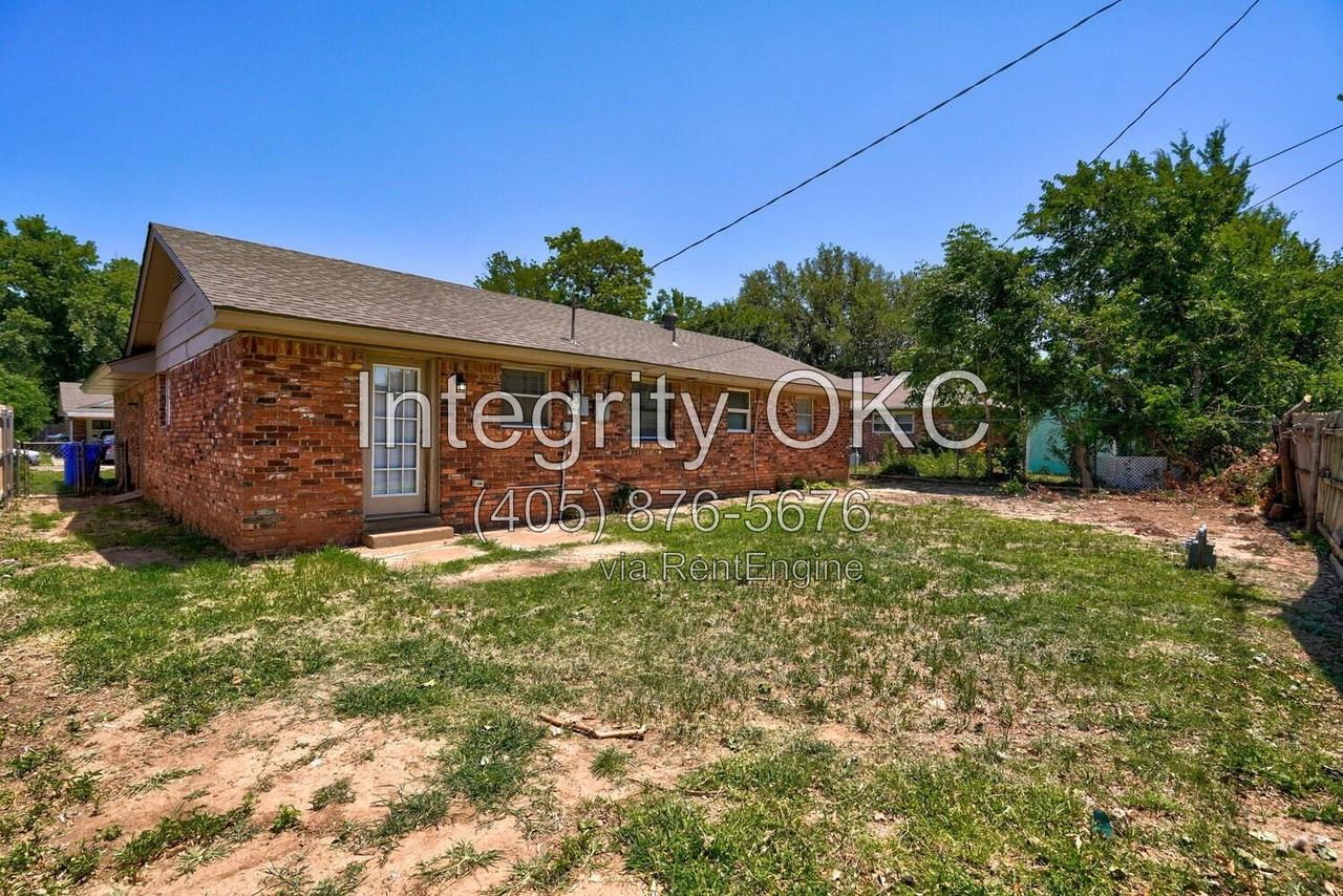 977 Barkley Cir - Photo 6 of 50