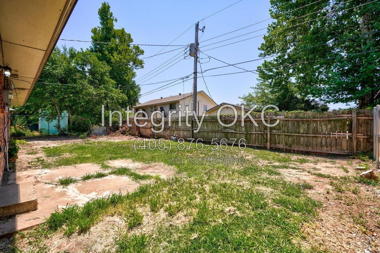 977 Barkley Cir - Photo 7 of 50