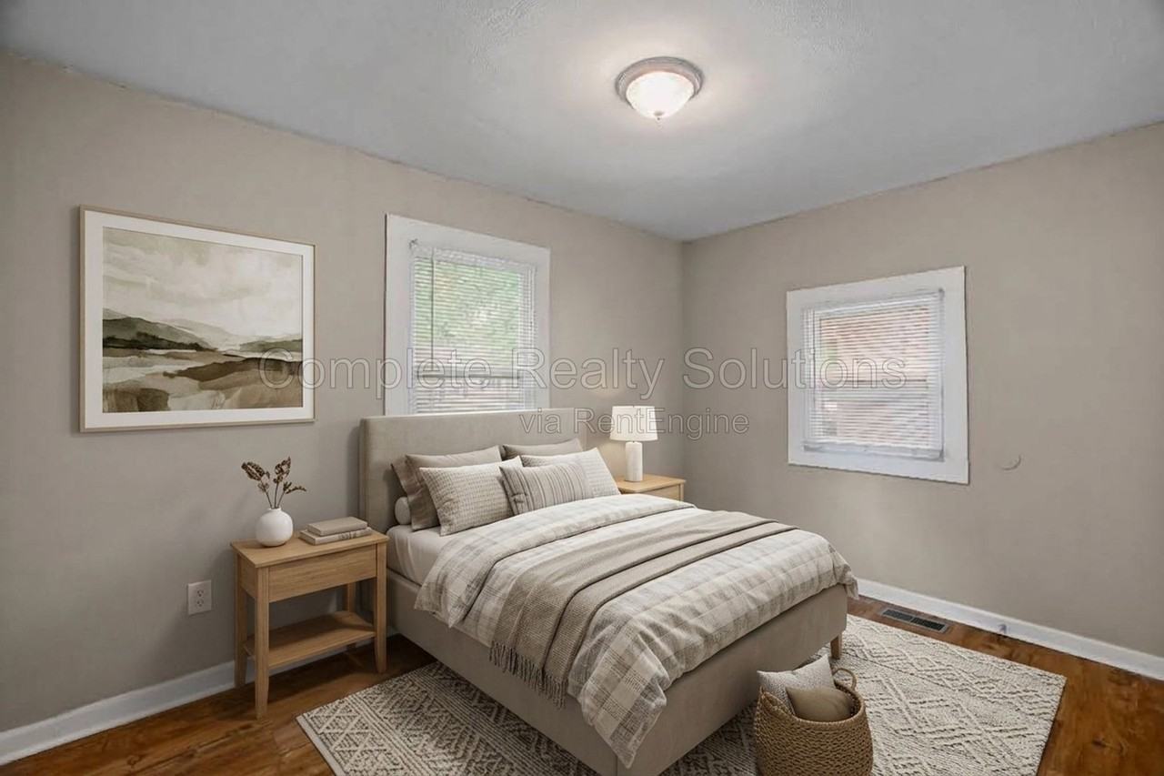 449 S Dade Ave - Photo 6 of 40