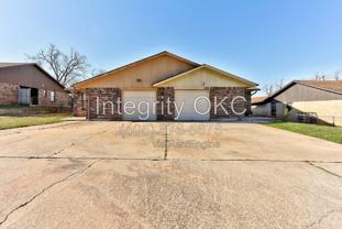 1036 Tall Oaks Dr - Photo 1 of 1