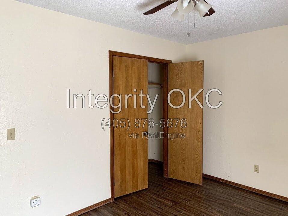 411 S Greengate Dr - Photo 7 of 14