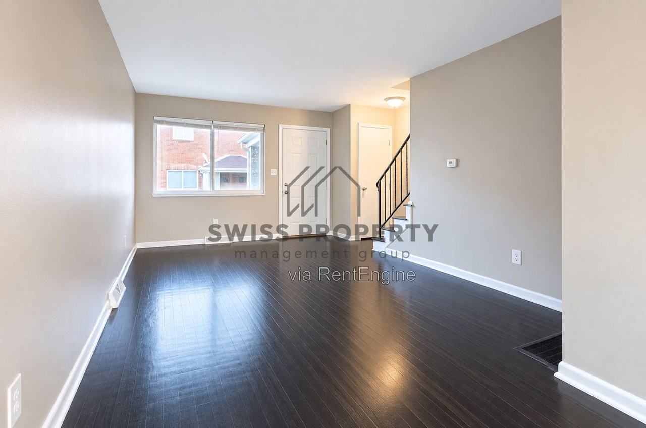 908 N Meadows Ct #C - Photo 2 of 12