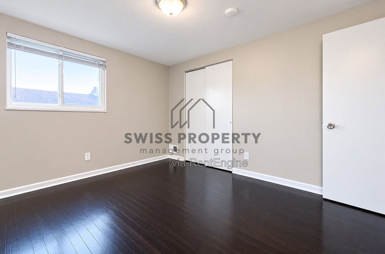 908 N Meadows Ct #C - Photo 6 of 12