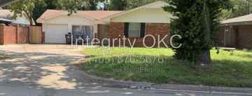 featured image of 2800 N Rockwell Ave