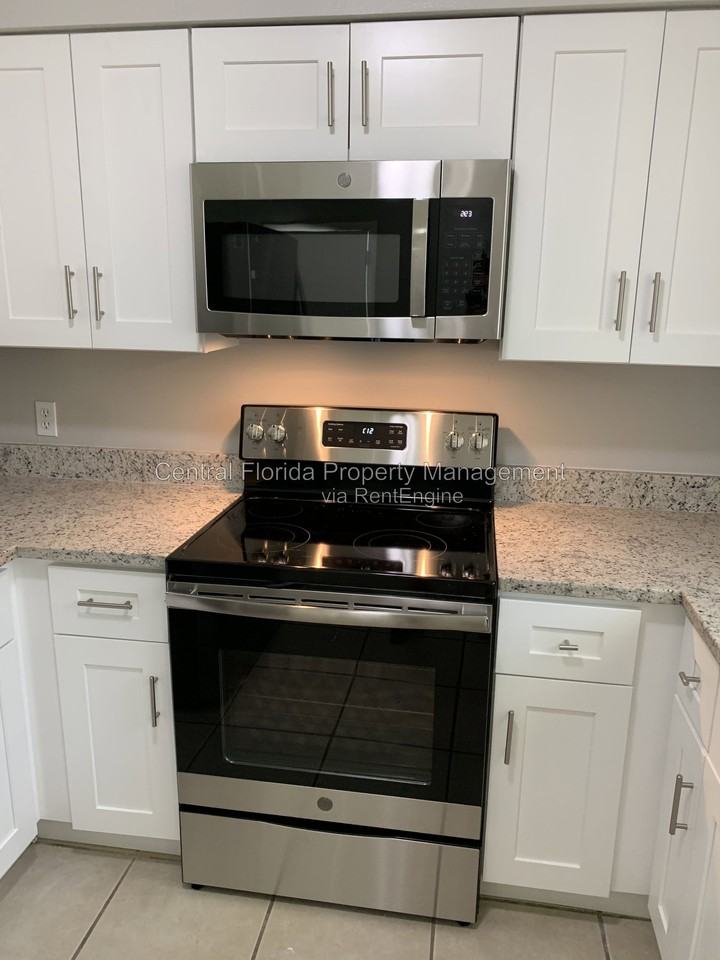 51 6th St - Photo 6 of 24