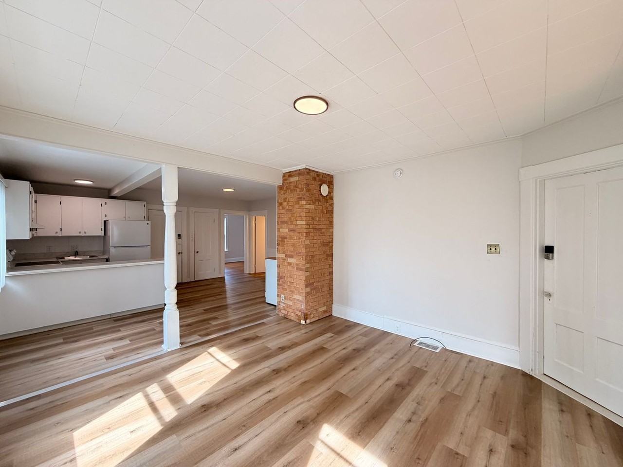 268 Bartlett St #1 - Photo 5 of 23
