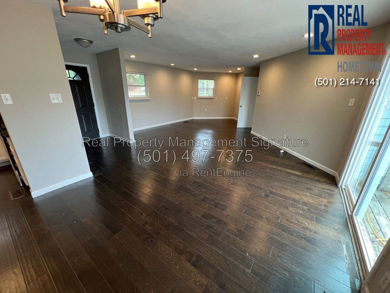 2710 Lavern St - Photo 2 of 14