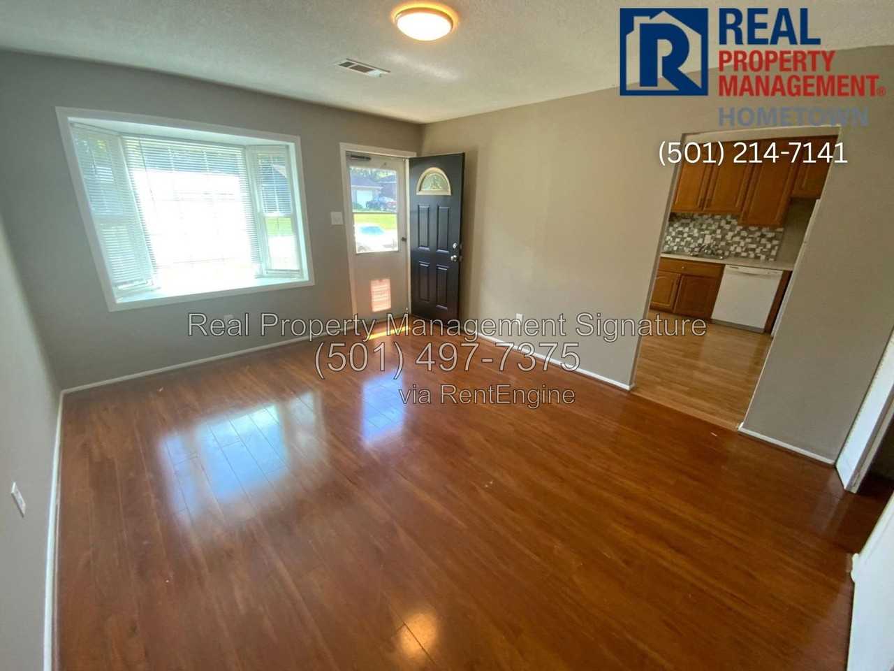 1008 Ferrell Dr - Photo 2 of 16