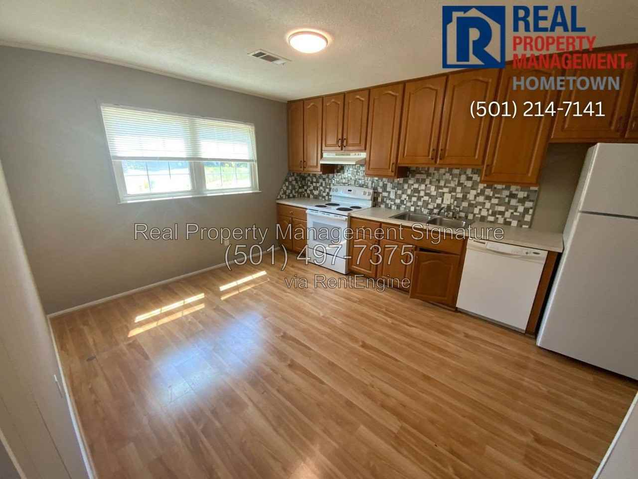 1008 Ferrell Dr - Photo 4 of 16