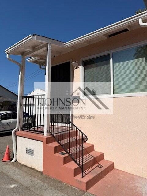 19942 Camden Ave - Photo 2 of 16