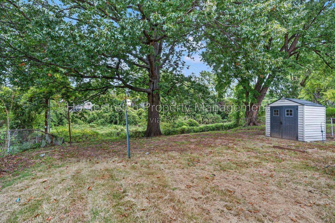 209 Ben Nevis Rd - Photo 4 of 32