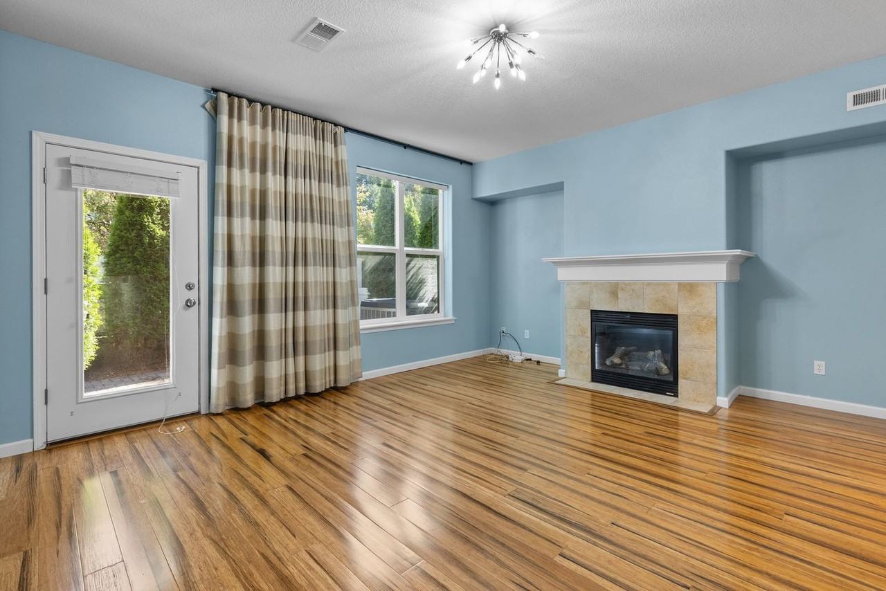 2636 Nw Kennedy Ct - Photo 2 of 22