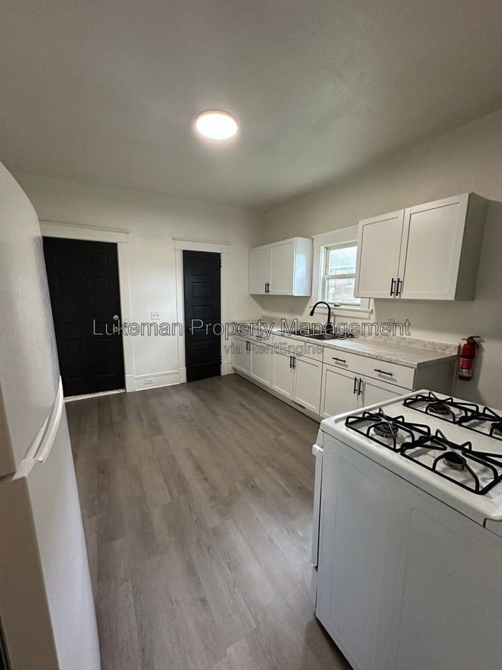 111 Reverend Wright Ct - Photo 6 of 15