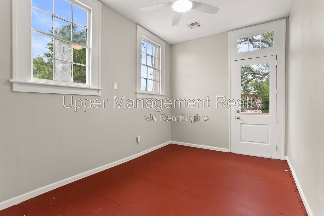 2103 Baronne St #2C - Photo 6 of 7