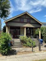 featured image of 3929 Chestnut St