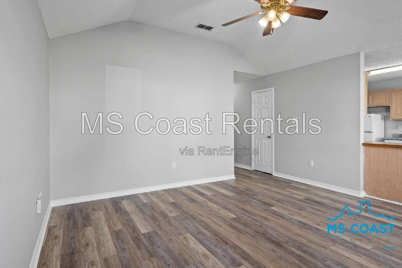 11098 Vixen Loop - Photo 3 of 19