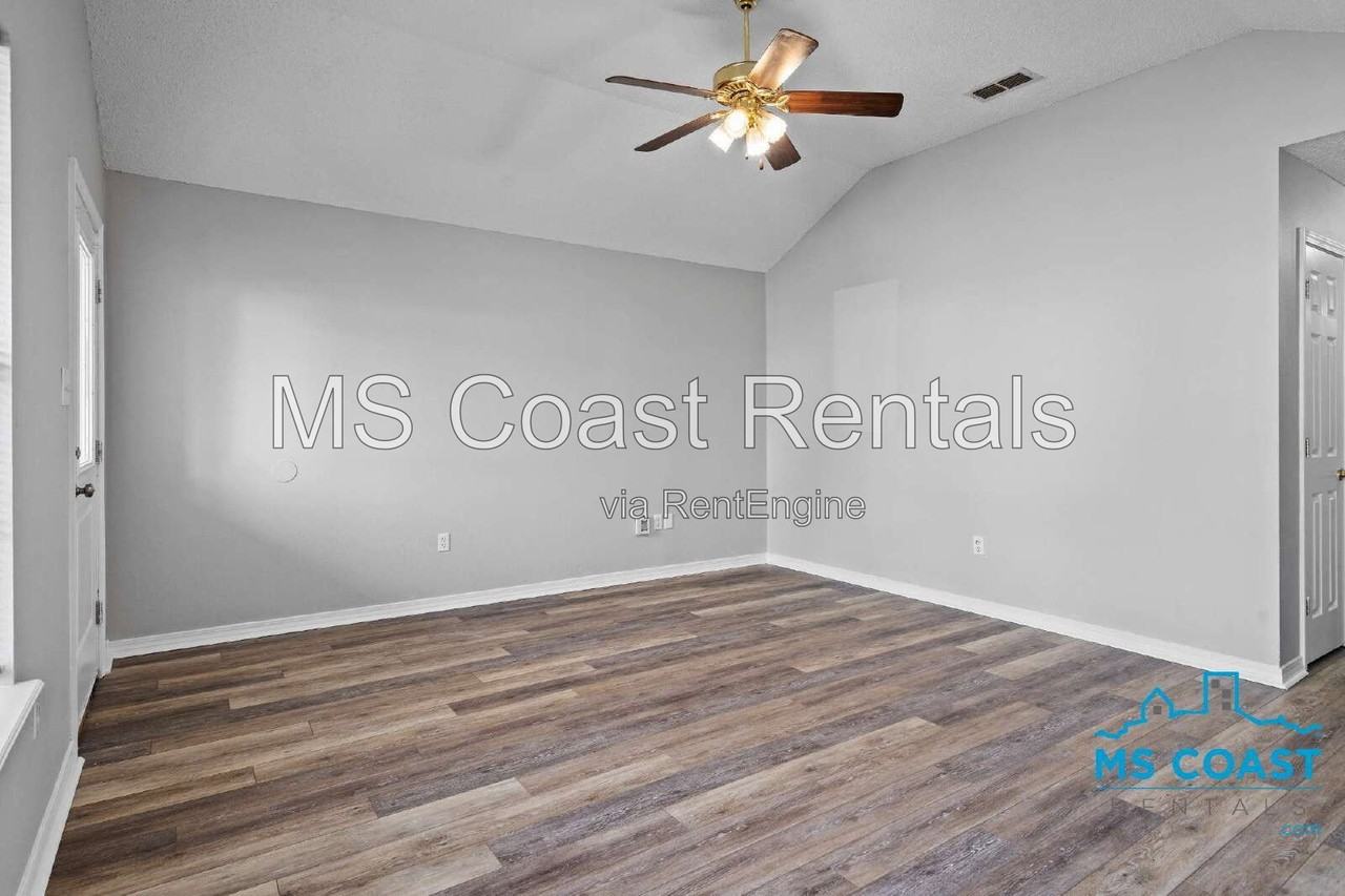 11098 Vixen Loop - Photo 4 of 19