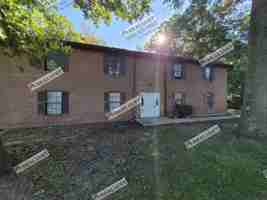 featured image of 105 Williams St #4