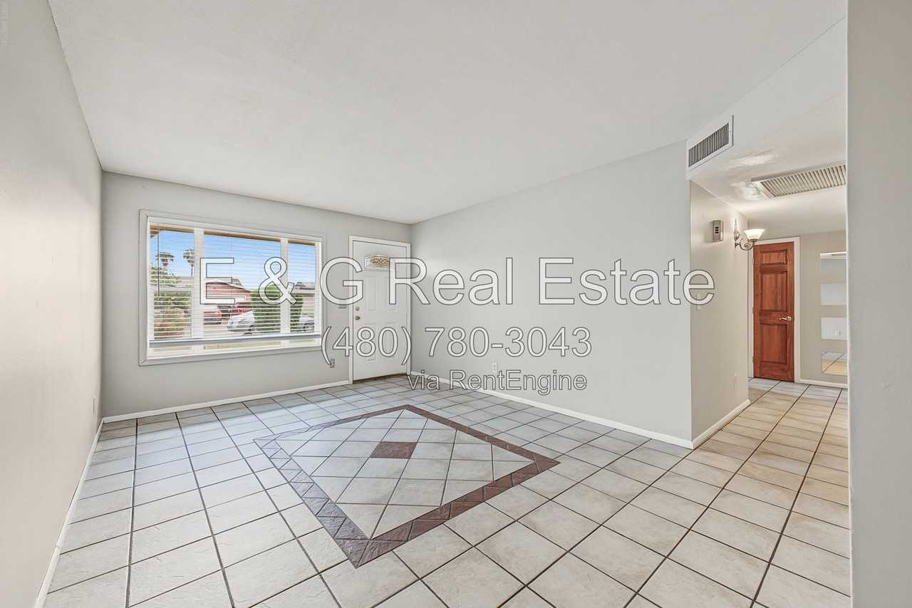 10014 N 87th Ln - Photo 6 of 29