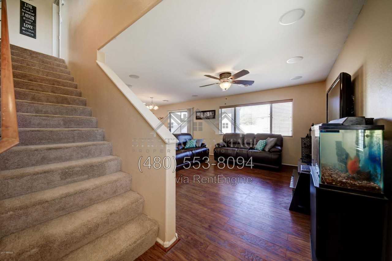 1516 E Leslie Ave - Photo 6 of 12