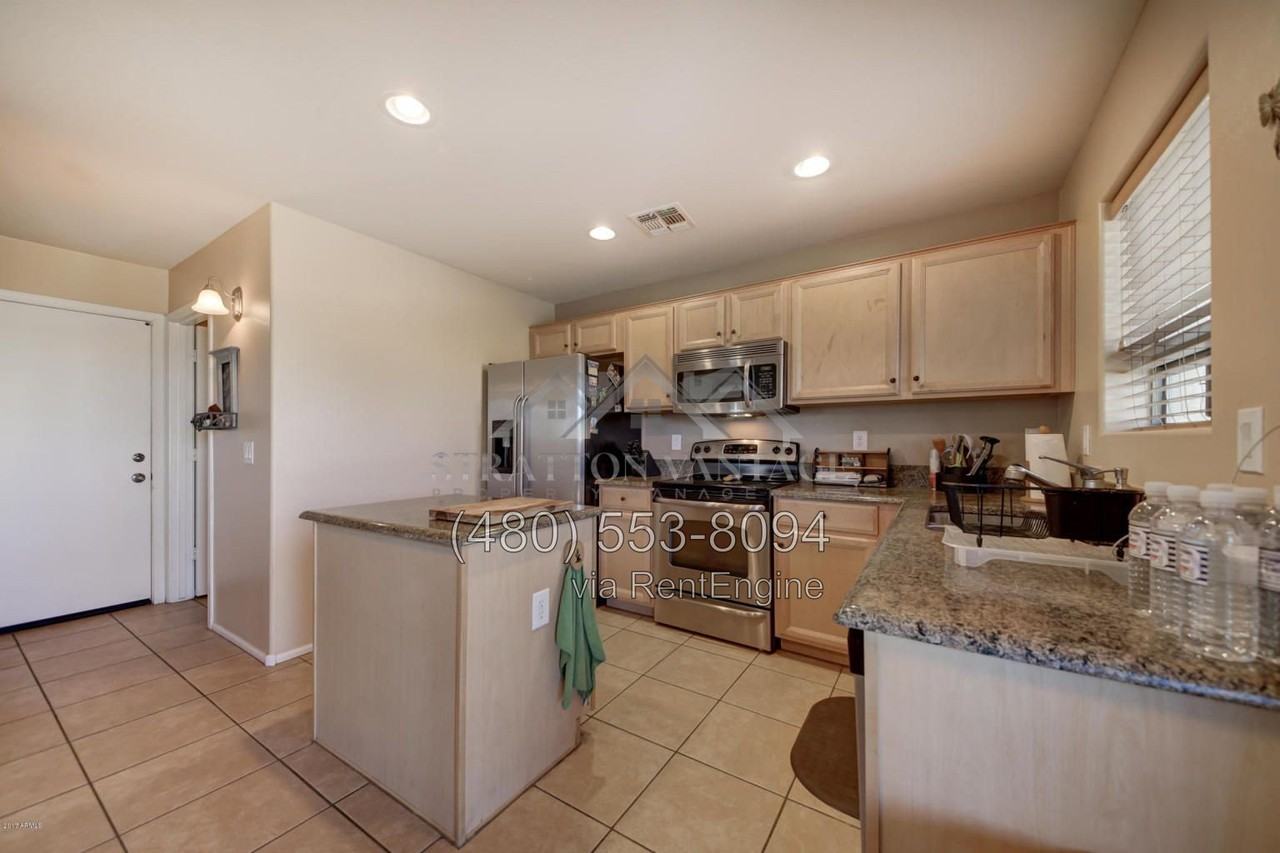 1516 E Leslie Ave - Photo 7 of 12