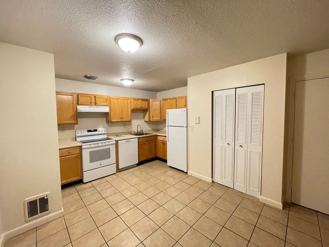 175 Loudon Rd #2 - Photo 3 of 21