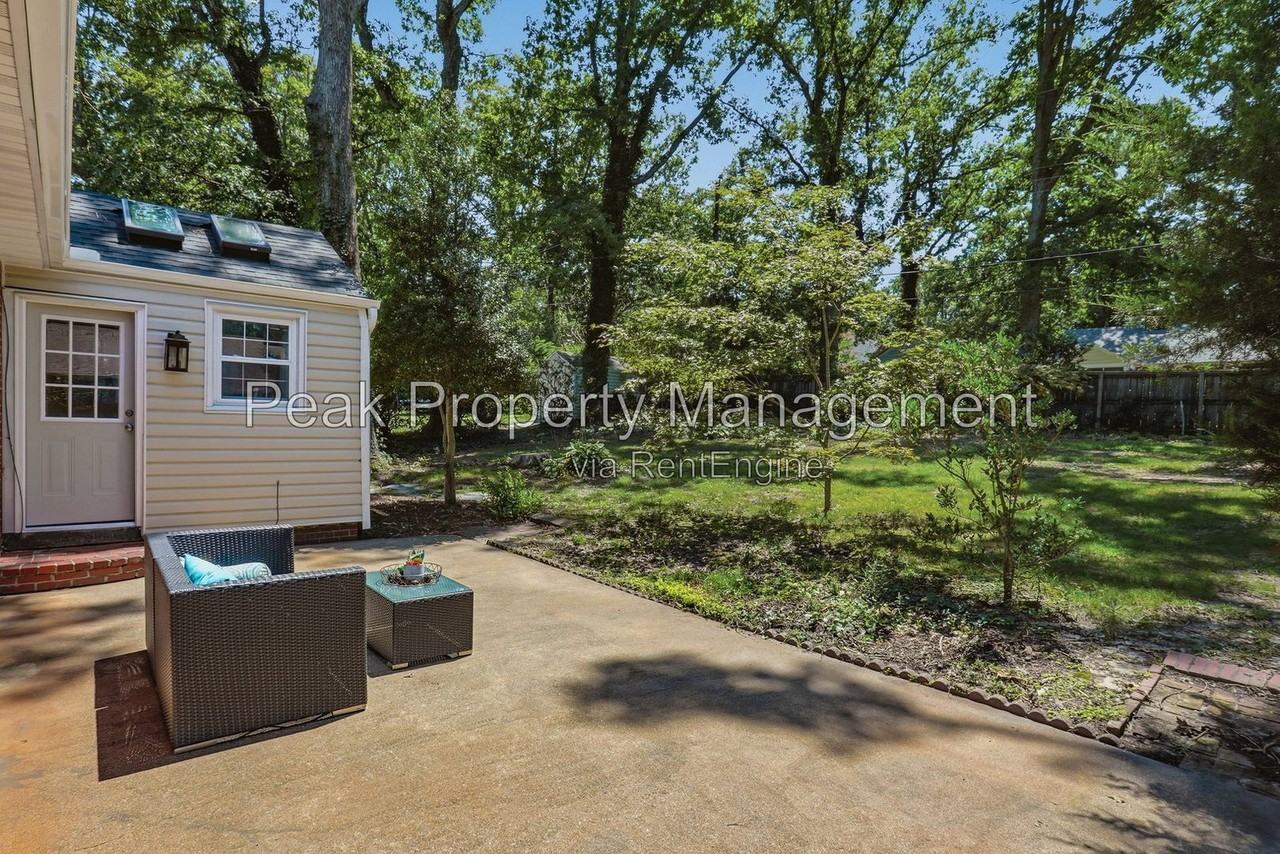 8719 Weldon Dr - Photo 7 of 31