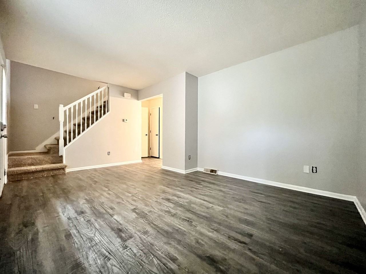 4546 Countrywood Ct Se - Photo 7 of 21