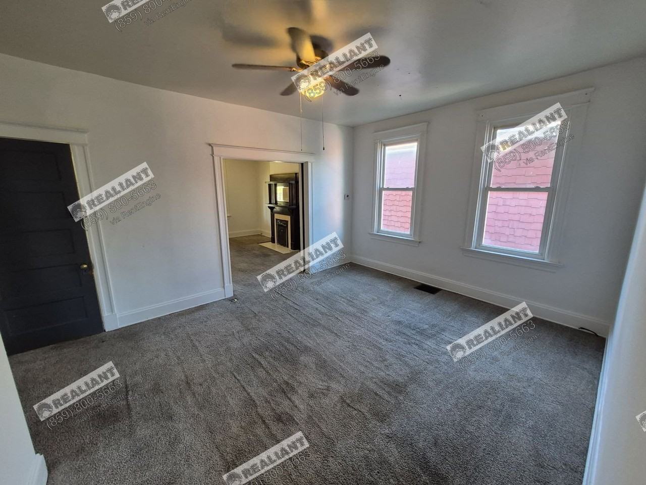 211 W 21st St #1A - Photo 4 of 11