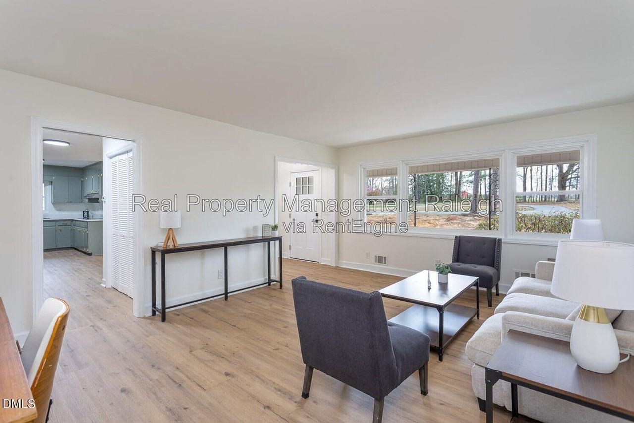 194 Furney Pearce Rd - Photo 3 of 40