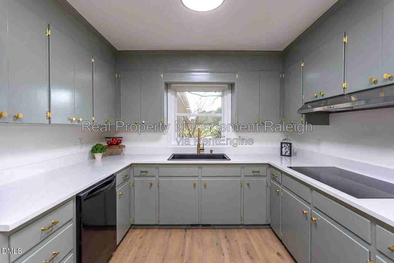 194 Furney Pearce Rd - Photo 5 of 40