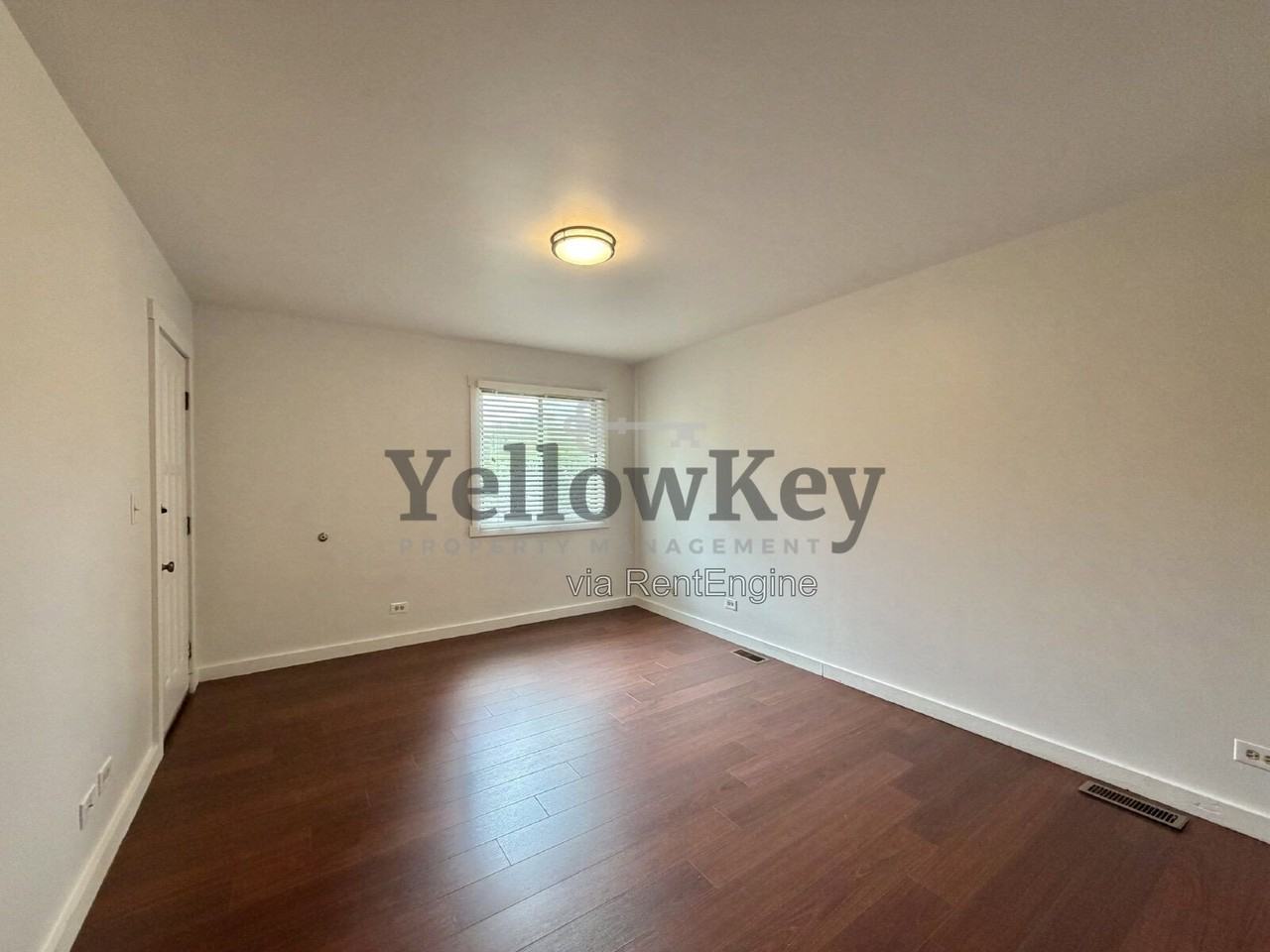 1860 W Highland Ave #G102 - Photo 6 of 8