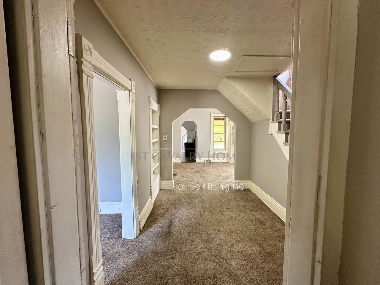 199 Crosby St - Photo 4 of 11