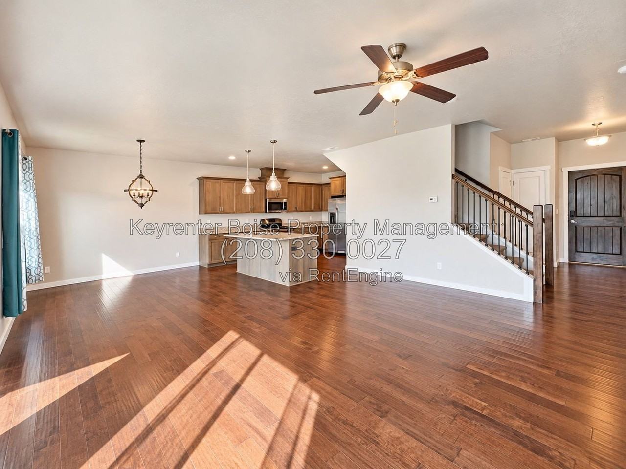 9177 W Tillamook Dr - Photo 2 of 16