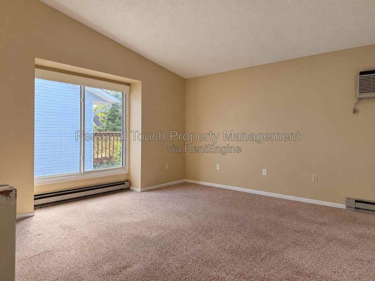 2533 26th Ave S - Photo 3 of 29
