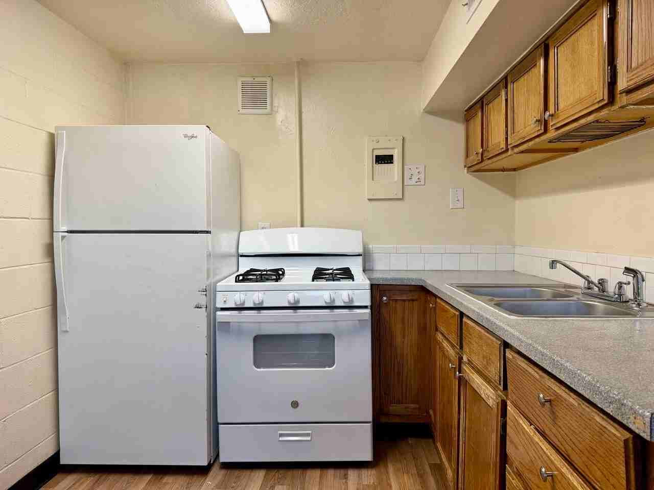 Gibson Lofts - Photo 5 of 19