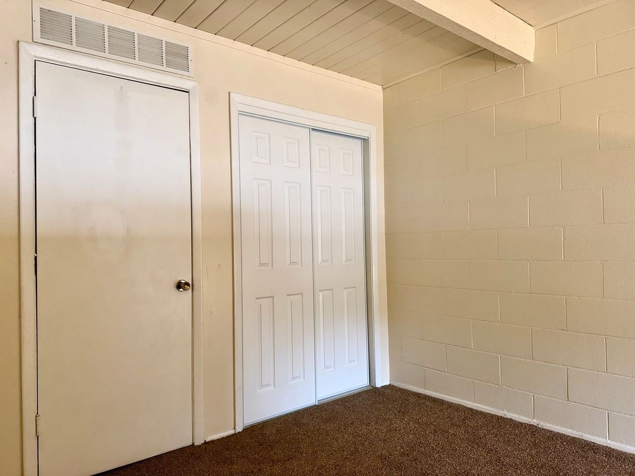 Gibson Lofts - Photo 7 of 19