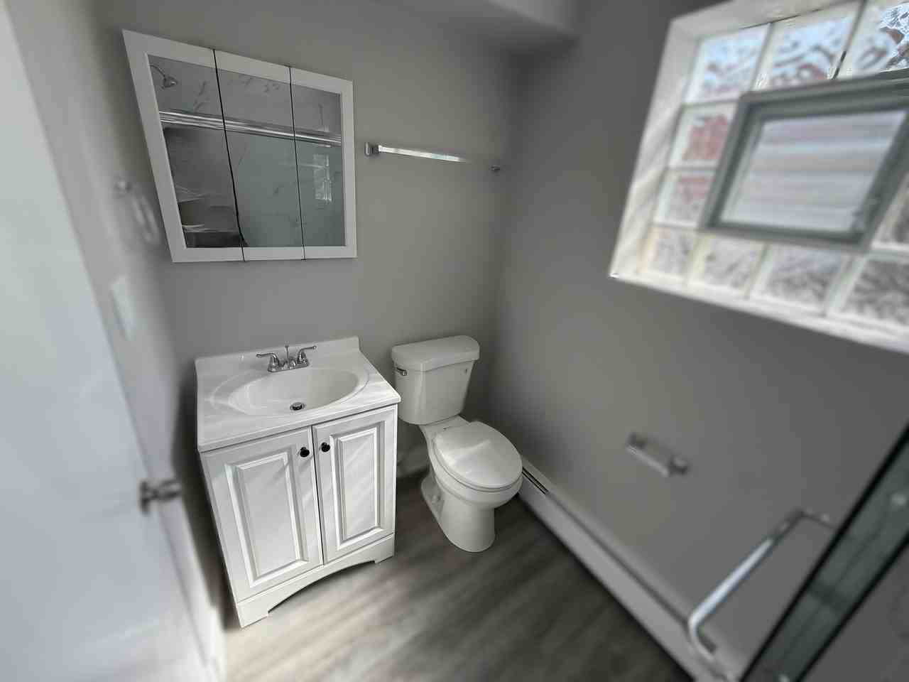 6901 N Ridge Blvd #6901-1B - Photo 5 of 12