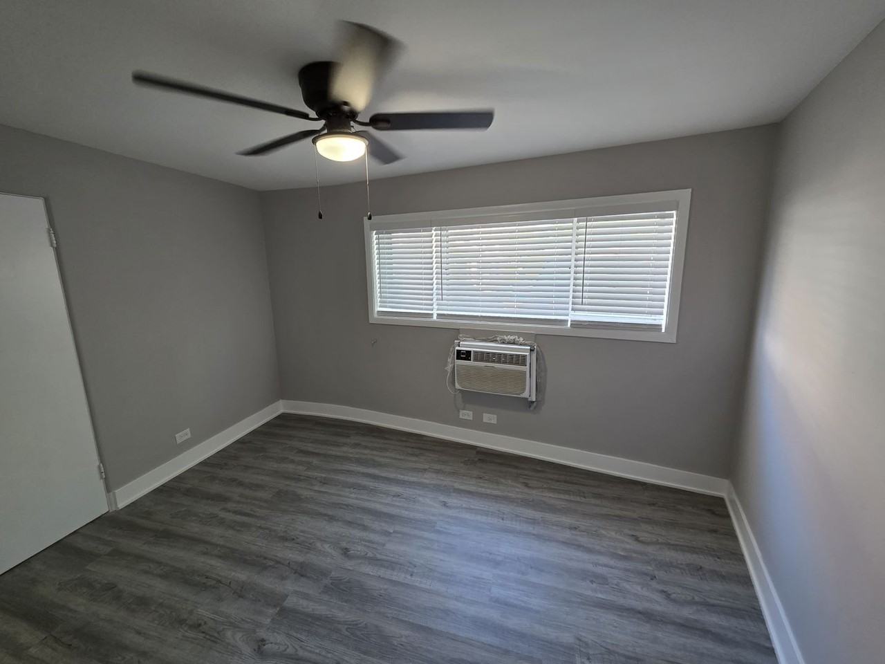 6901 N Ridge Blvd #6901-1B - Photo 6 of 12