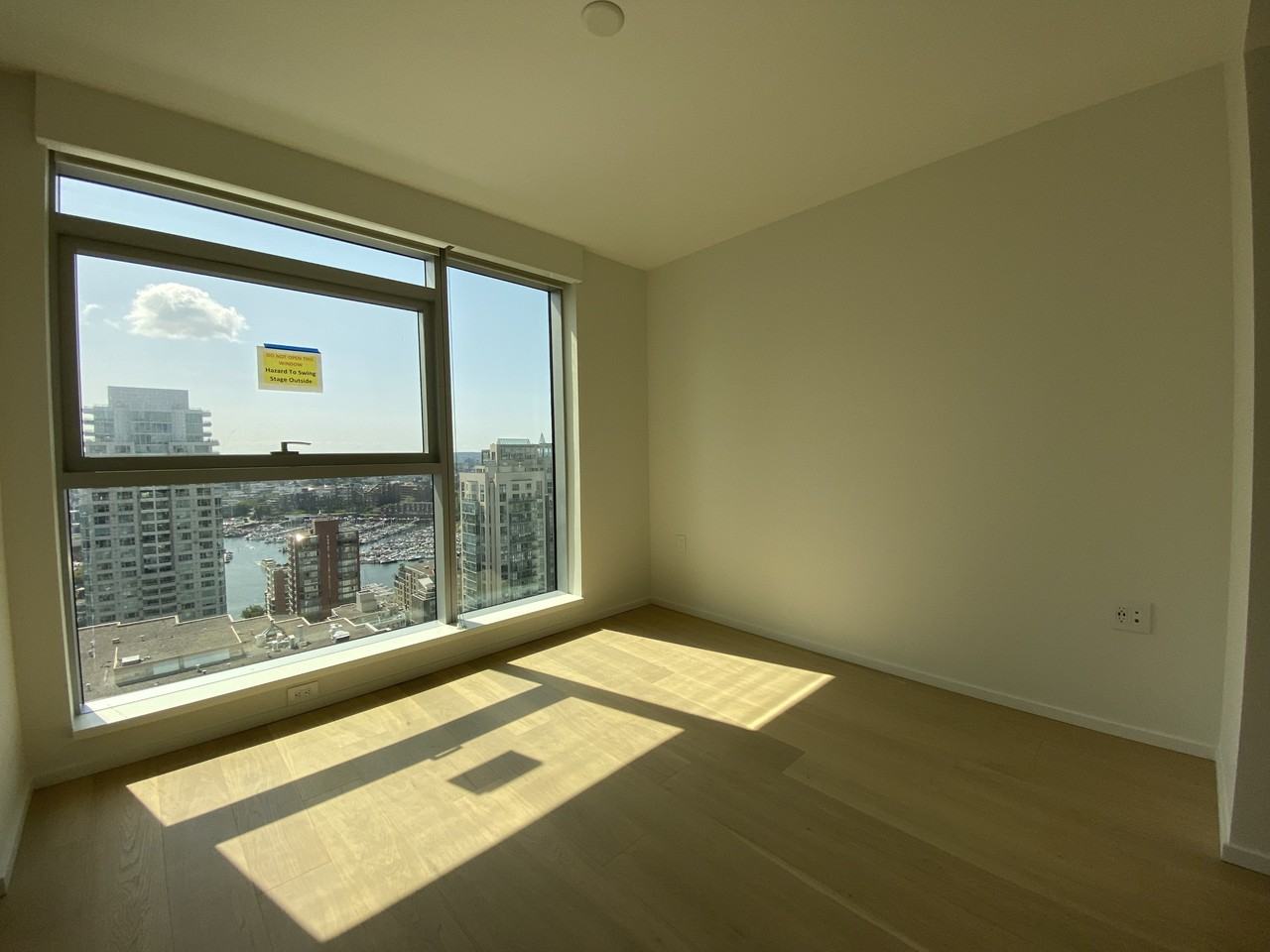 889 Pacific St #1502 - Photo 4 of 48