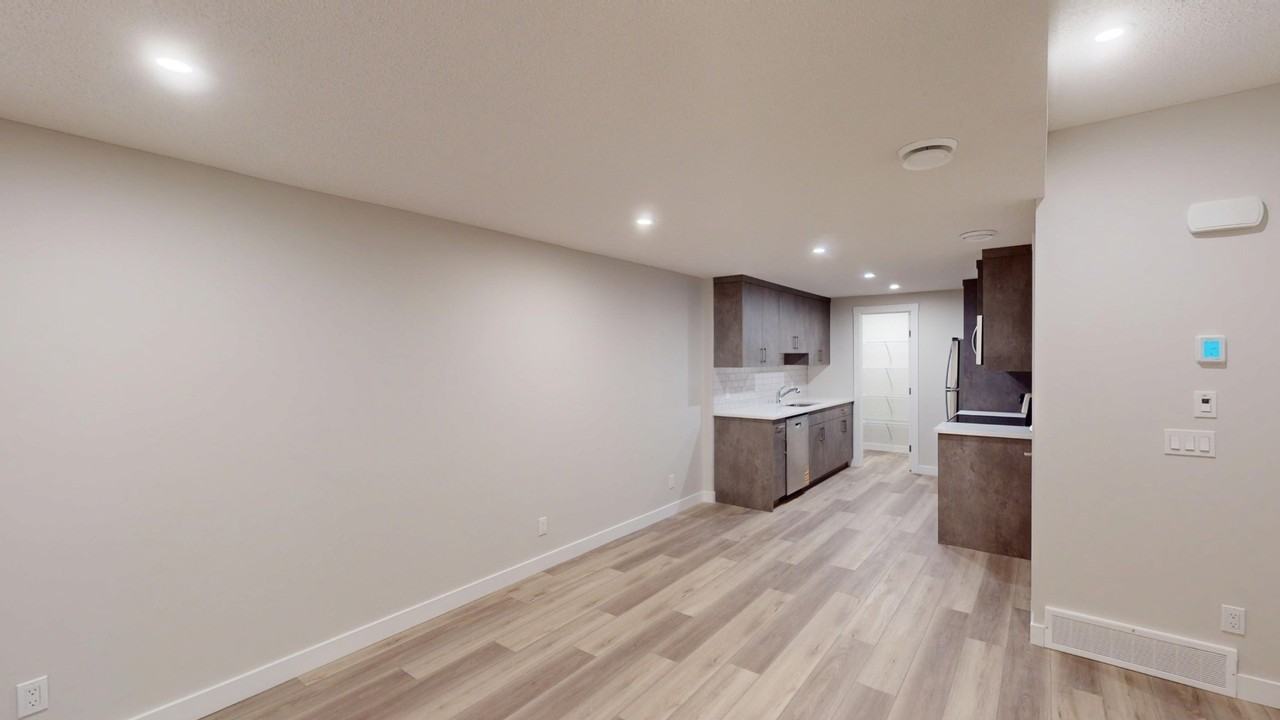 19844 45 St Se Bsmt #Bsmt - Photo 4 of 10